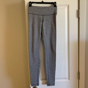 Lululemon Wunder Under Pants. EUC.